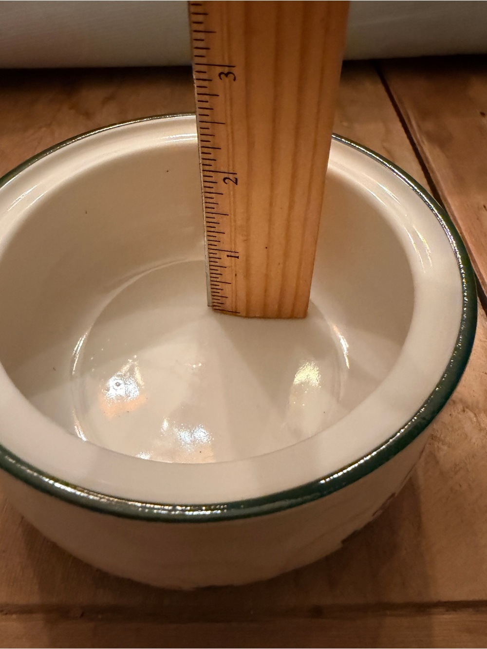 Pfaltzgraff Snow Village Cream Ceramic Holiday Snowman Bowl with Green Rim & Lid - Picture 11 of 16